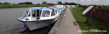 Bridge Inn Acle moorings